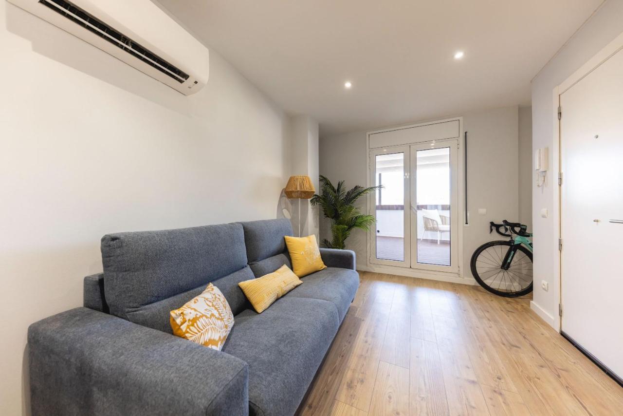 Bravissimo Eiximenis, With Beautiful Terrace And Views Girona Exterior foto