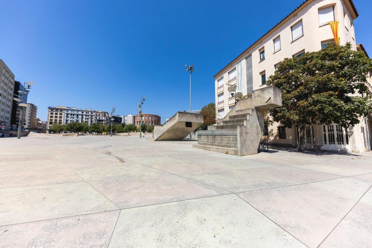 Bravissimo Eiximenis, With Beautiful Terrace And Views Girona Exterior foto